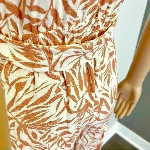 Monteau Los  Angeles Boho Tropical Pattern Sleeveless V Neck Wide Leg Romper - Picture 7 of 14